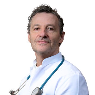 Dr. P. Mester
